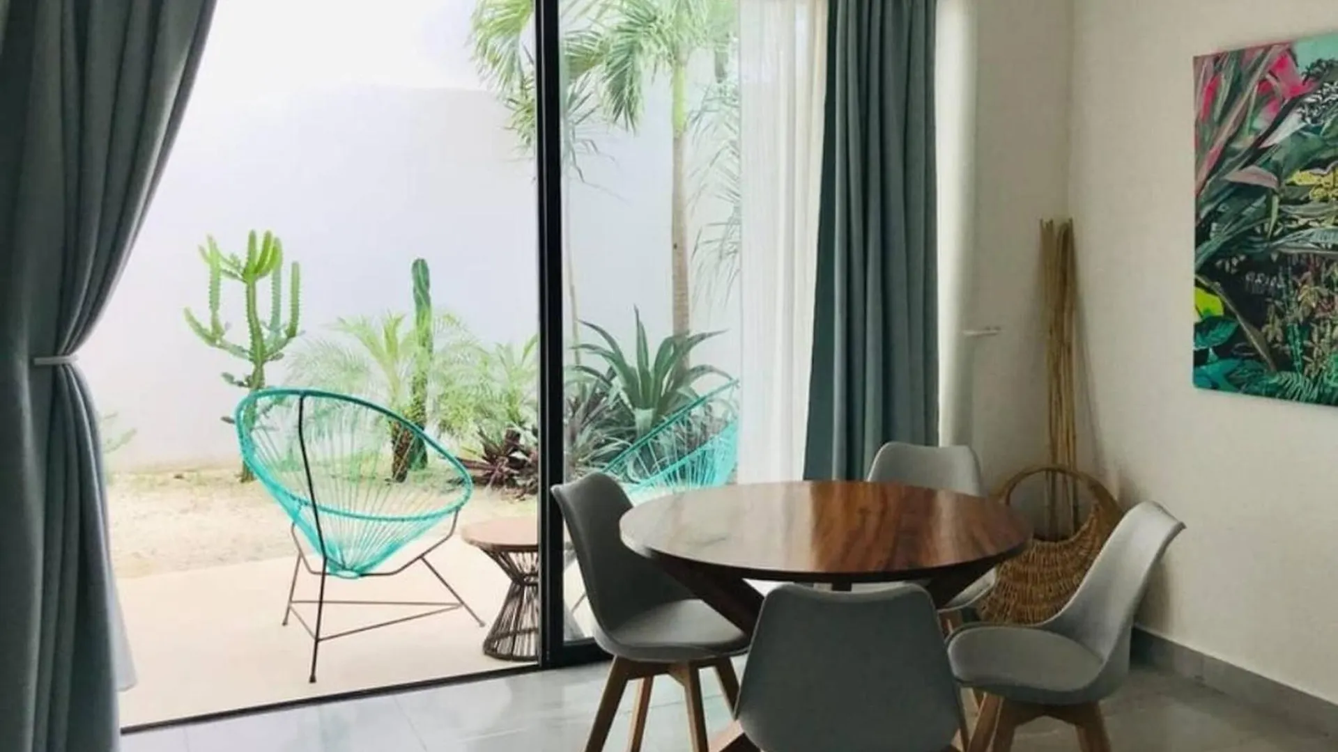 Central Located Tulum Apartment Messico